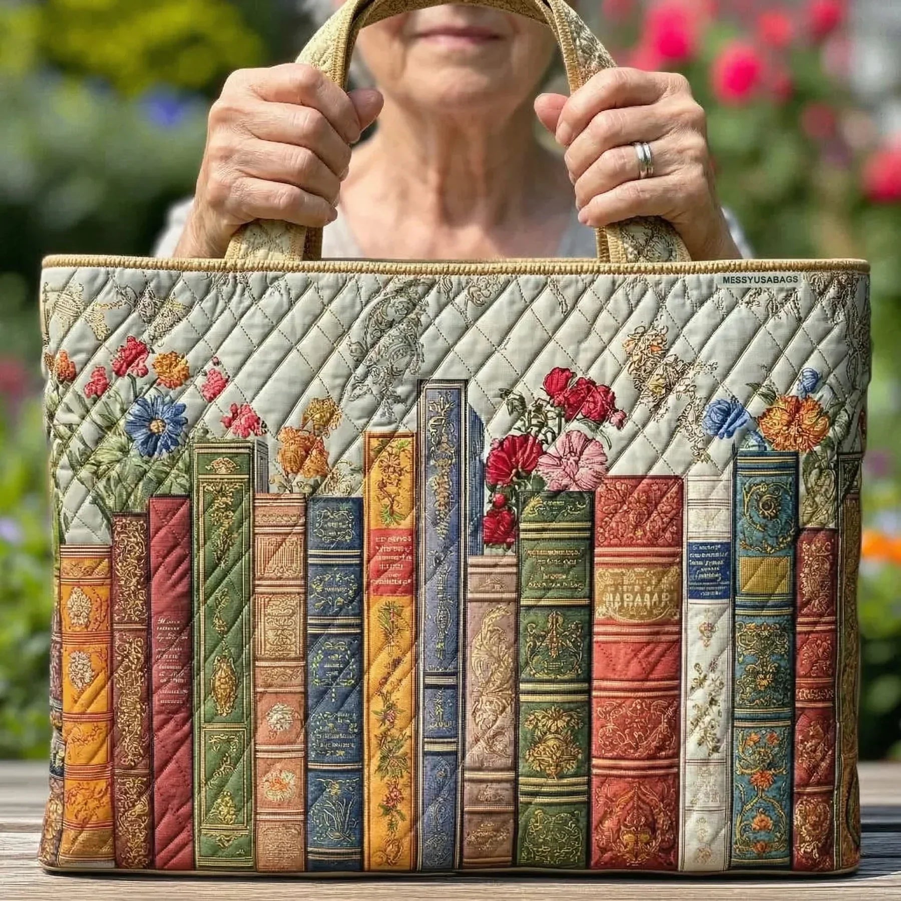 Gequilted Tote Bag - Betoverde Bibliotheek